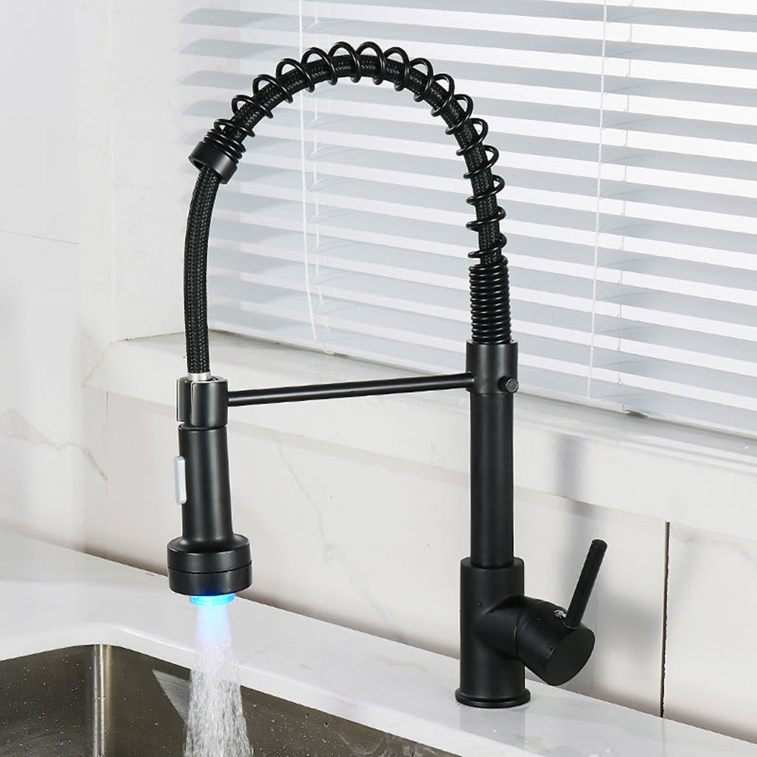 Spring Pullout Brass Matte Black Kitchen Faucet Hot Cold Water Mixer